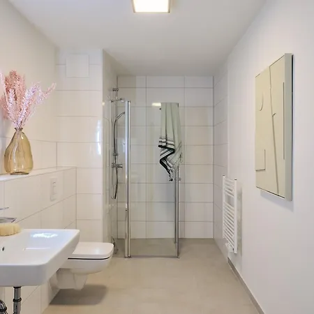 Apartament Maisonette-apartment A11 - Zwei Schlafzimmer, Zwei Baeder, Zwei Balkone & Zwei Terrassen Im 