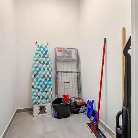 Apartament Maisonette-apartment A11 - Zwei Schlafzimmer, Zwei Baeder, Zwei Balkone & Zwei Terrassen Im 